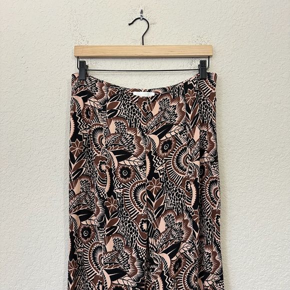 NWOT ANTHROPOLOGIE Printed Drapey Flare / Wide Leg Pants Multicolor - Picture 3 of 15